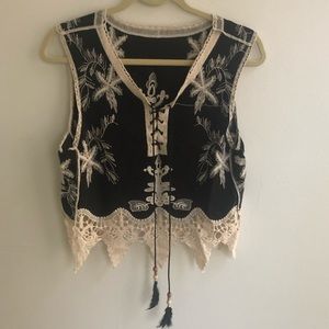 Beautiful tip bought from Bali. Size small